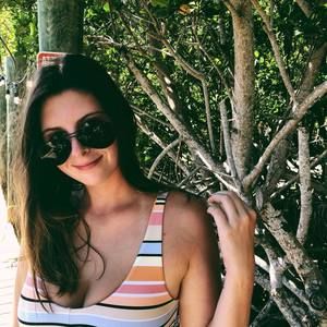 Meet your Posher, Hannah